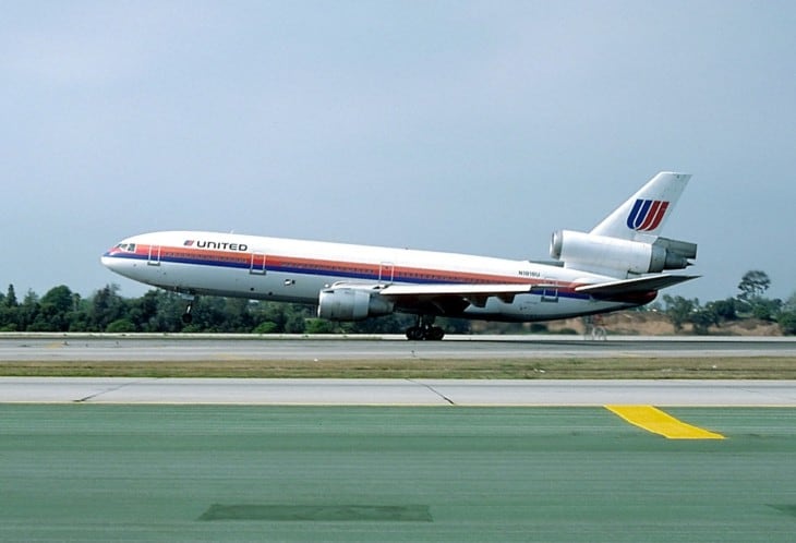 A McDonnell Douglas DC 10 10 similar to the accident aircraft.