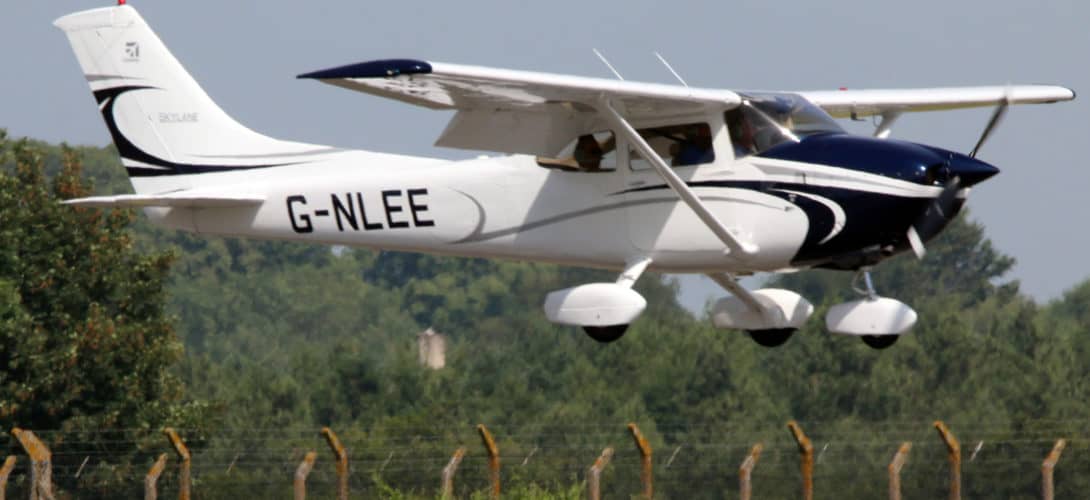 Cessna 182Q Skylane II G NLEE