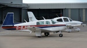 Cirrus vs Mooney: Which is Better?